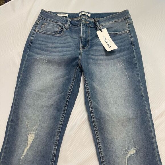 NWT Vigoss Thompson Tomboy Distressed Denim Jeans Size 31 New - Picture 2 of 8
